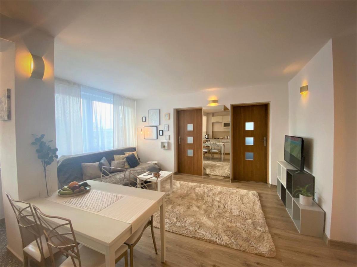 Vicky - New Apartment Centrum Srodmiescie Varšava Exteriér fotografie